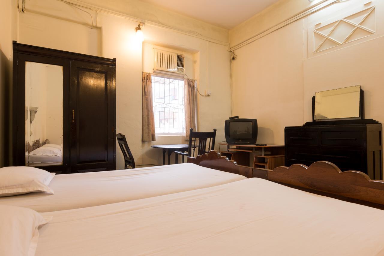 Bed And Breakfast At Colaba Bombaj Exteriér fotografie