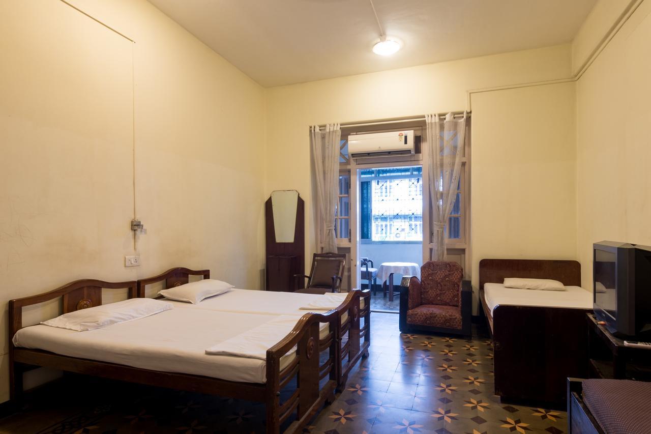 Bed And Breakfast At Colaba Bombaj Exteriér fotografie